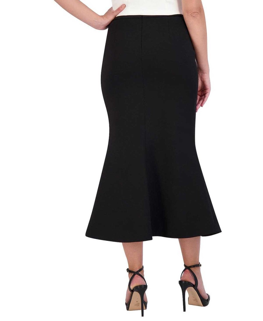 BCBG MAX AZRIA Asymmetric Fascus With Opening Skirts