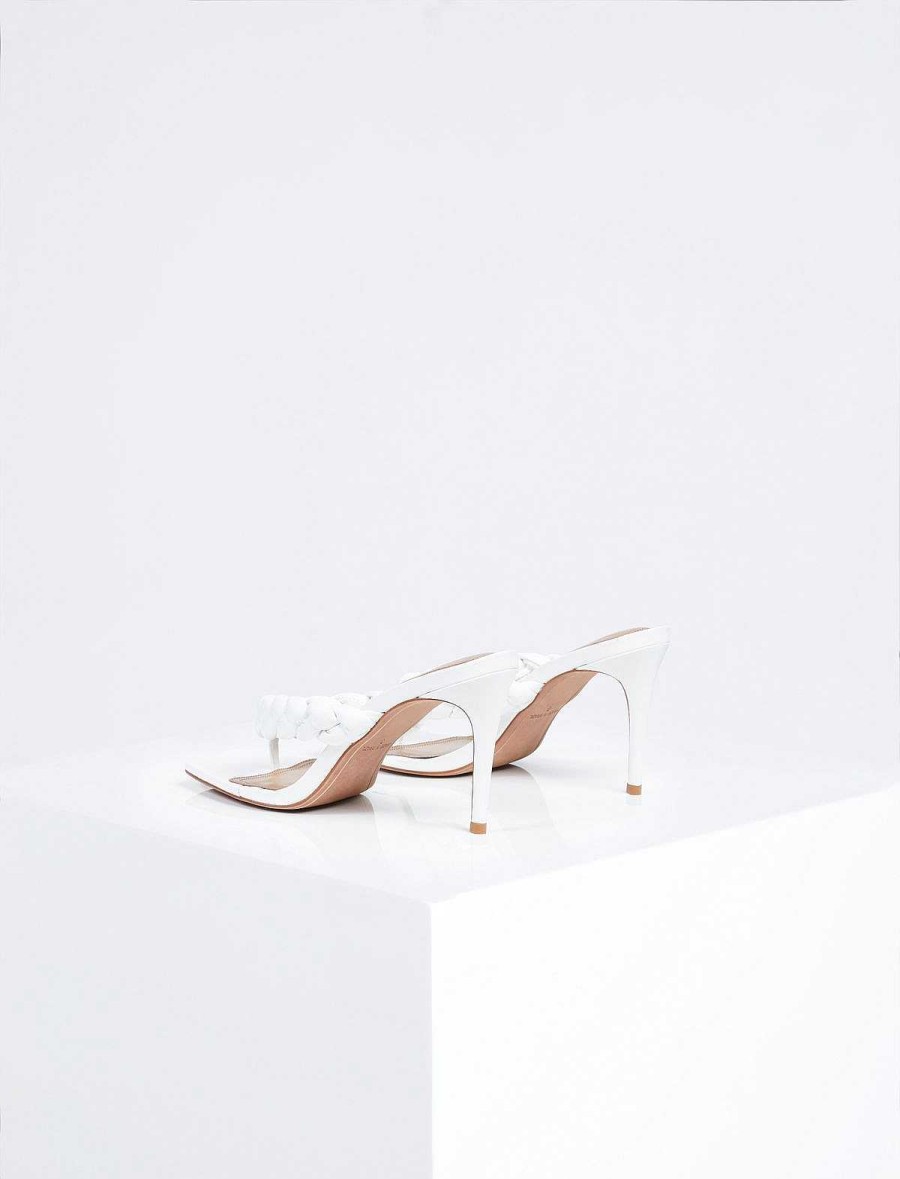 BCBG MAX AZRIA Tacon Bella Tejidas Sandals Shoes