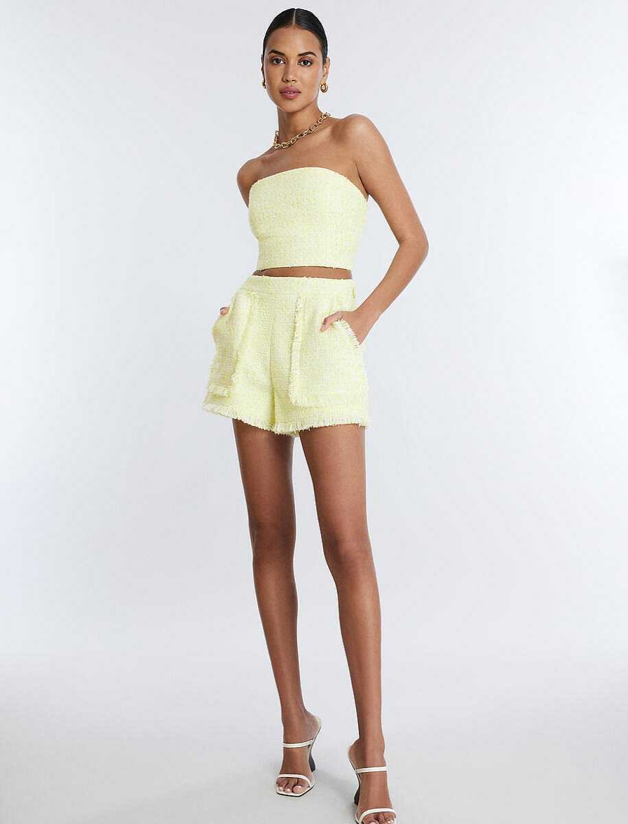 BCBG MAX AZRIA Tweed Waist Short With Flecks Pantalones